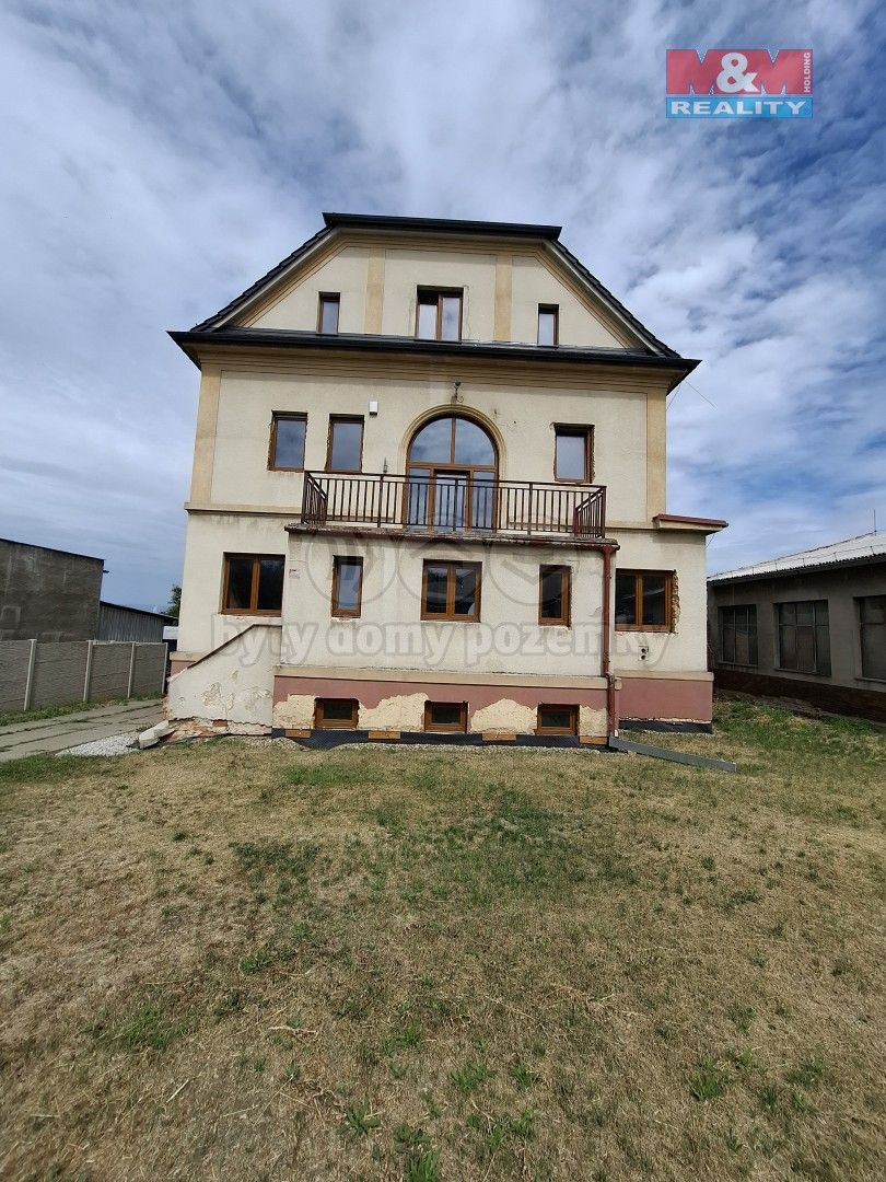 Prodej rodinný dům - Čeradická, Žatec, 550 m²