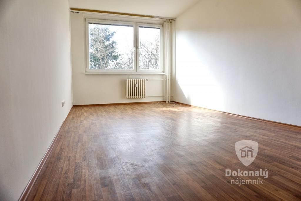 2+kk, Nad přehradou, Praha, 44 m²