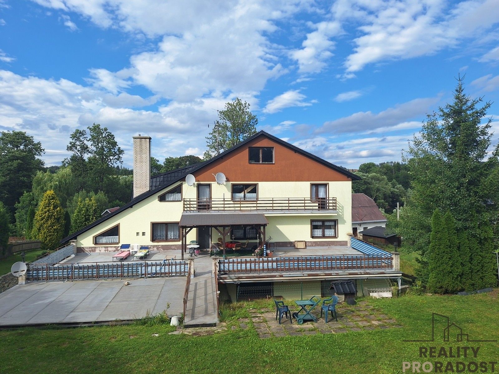 Rodinné domy, Dolní Moravice, 914 m²