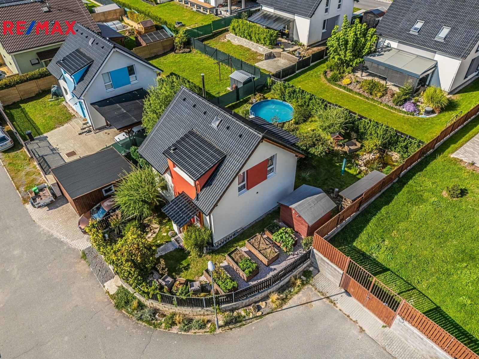 Rodinné domy, Tuřice, 111 m²