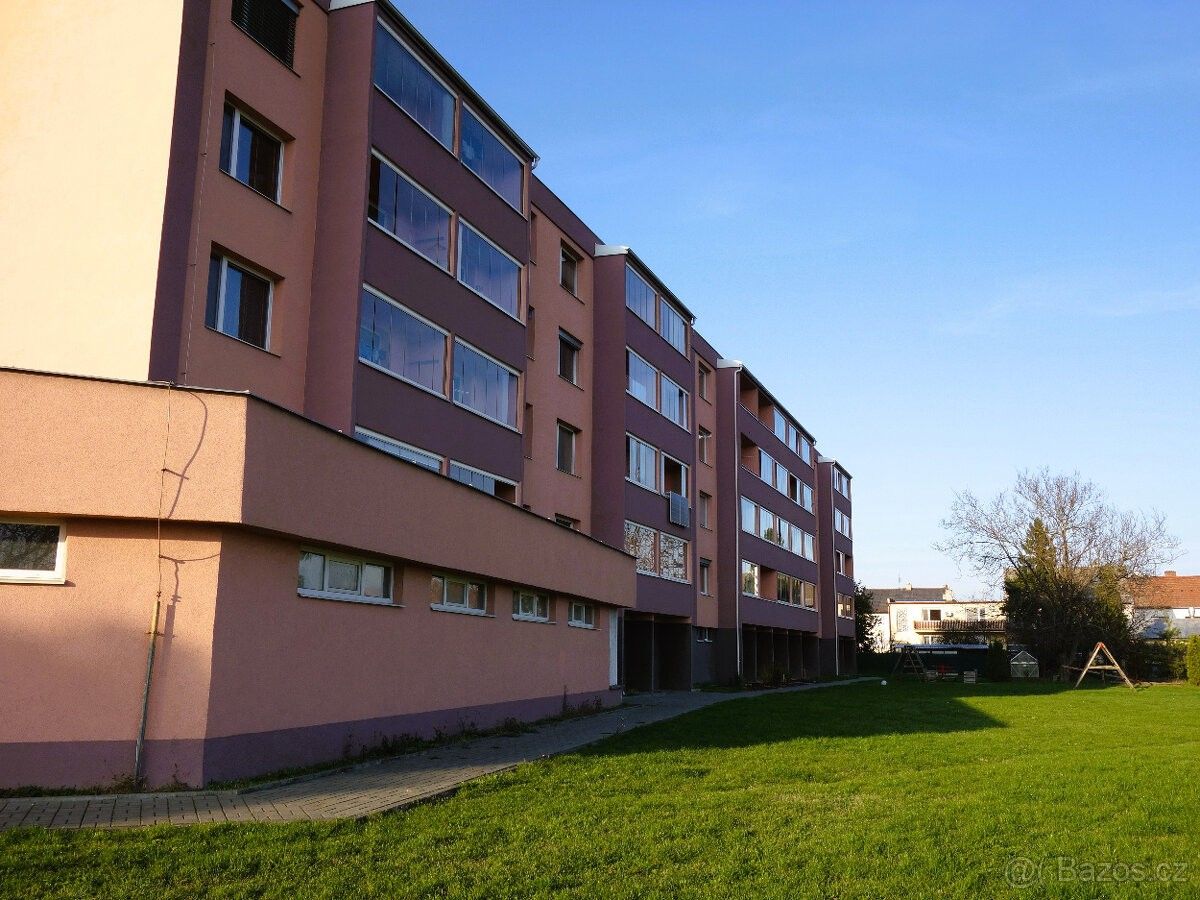 Pronájem byt 1+1 - Brodek u Přerova, 751 03, 37 m²