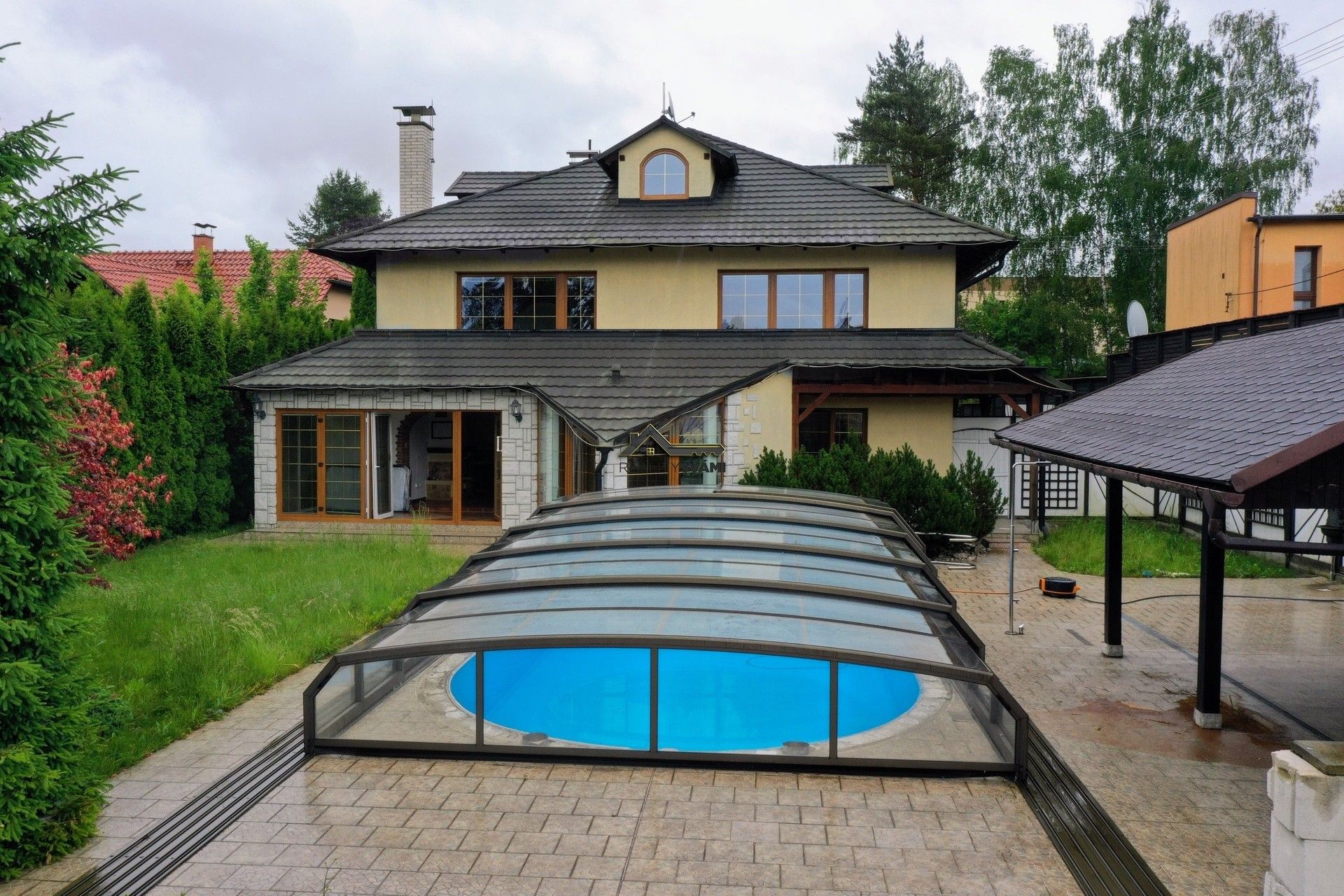 Prodej rodinný dům - Baška, 420 m²