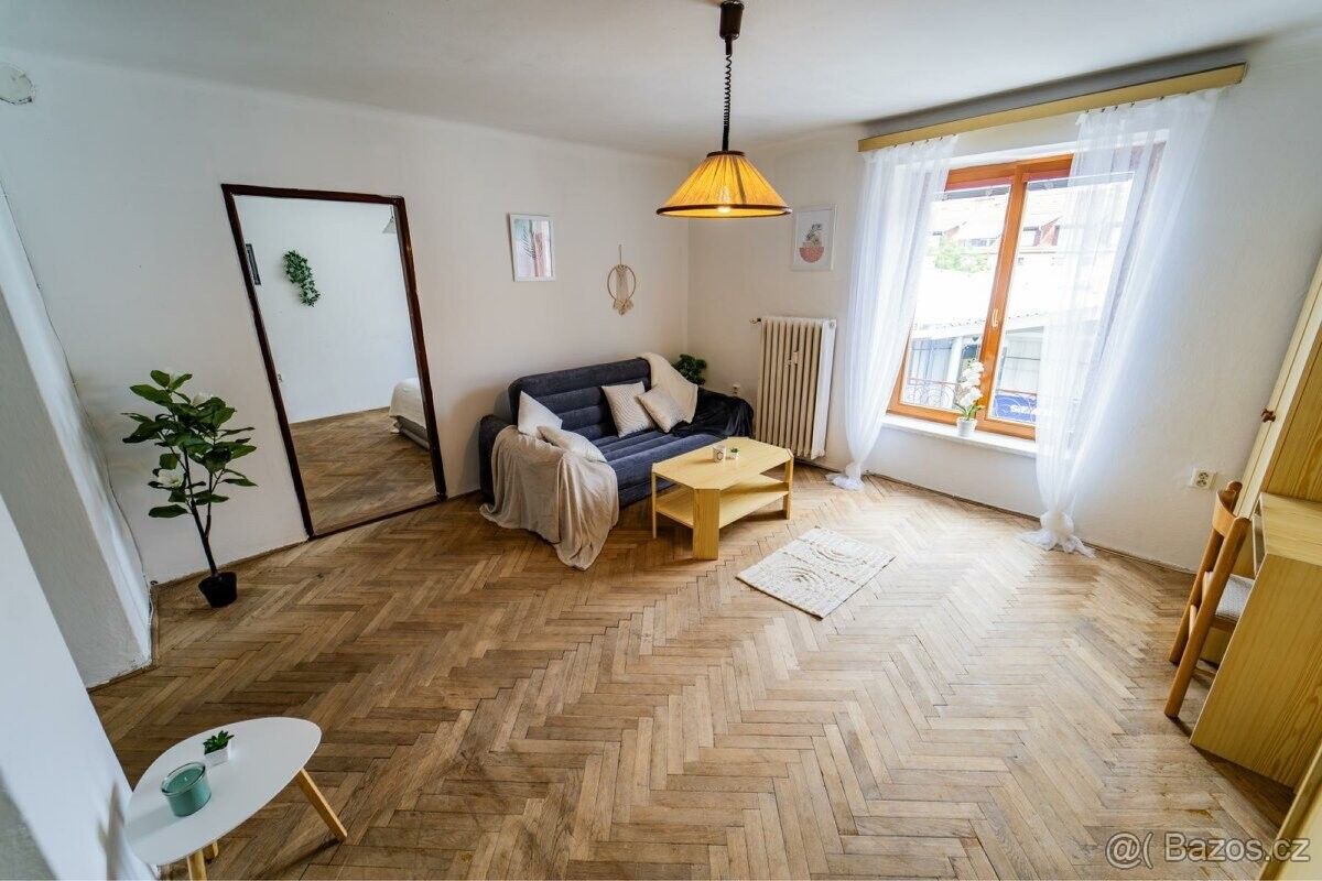 Prodej byt 2+1 - Zlín, 760 01, 80 m²