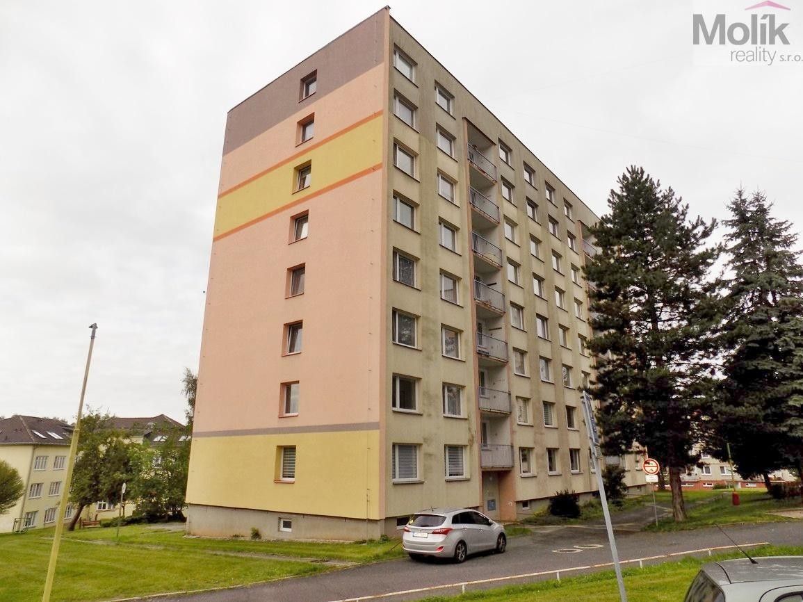 1+1, 5. května, Česká Kamenice, 35 m²