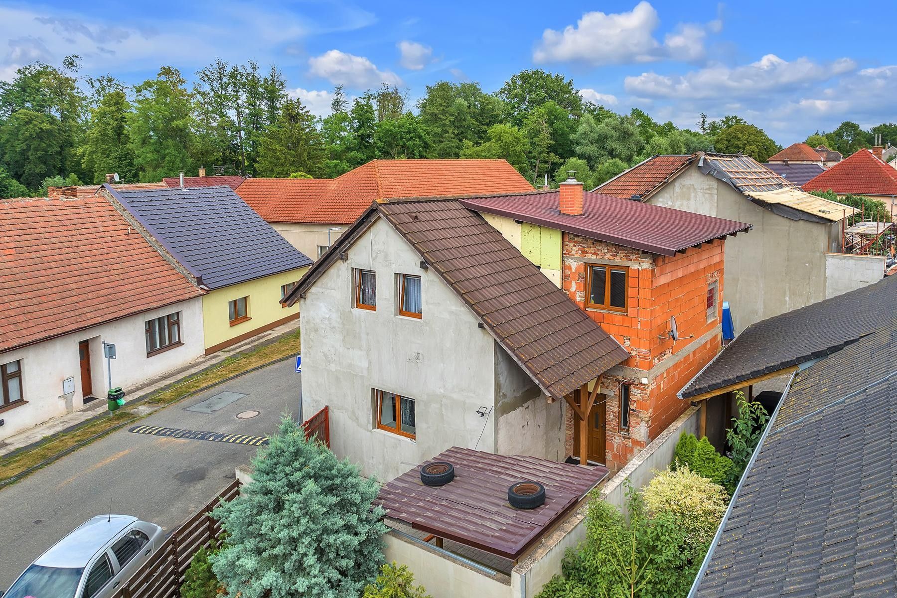 Prodej dům - 5. května, Žiželice, 95 m²