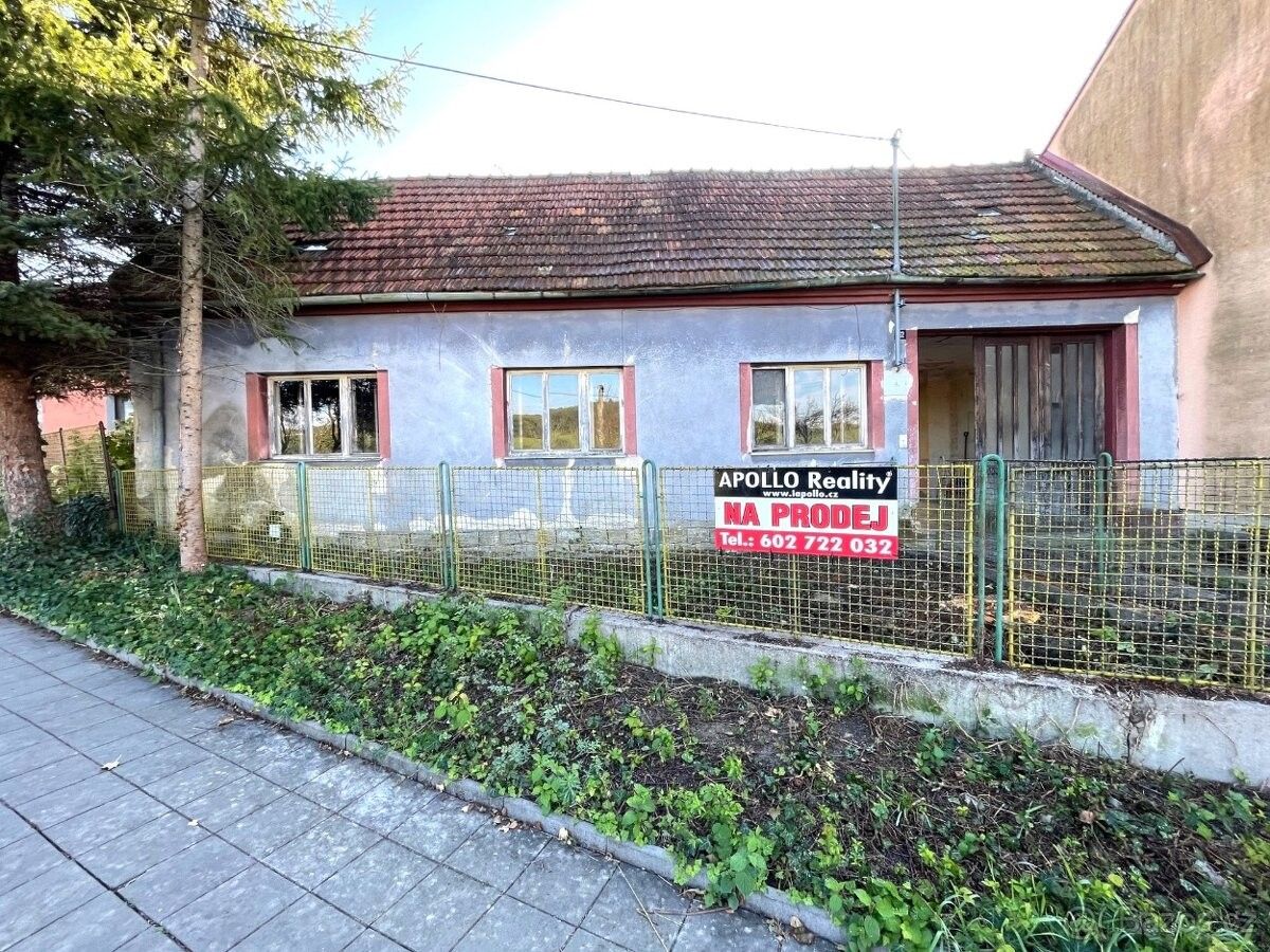 Rodinné domy, Šumice, 687 31