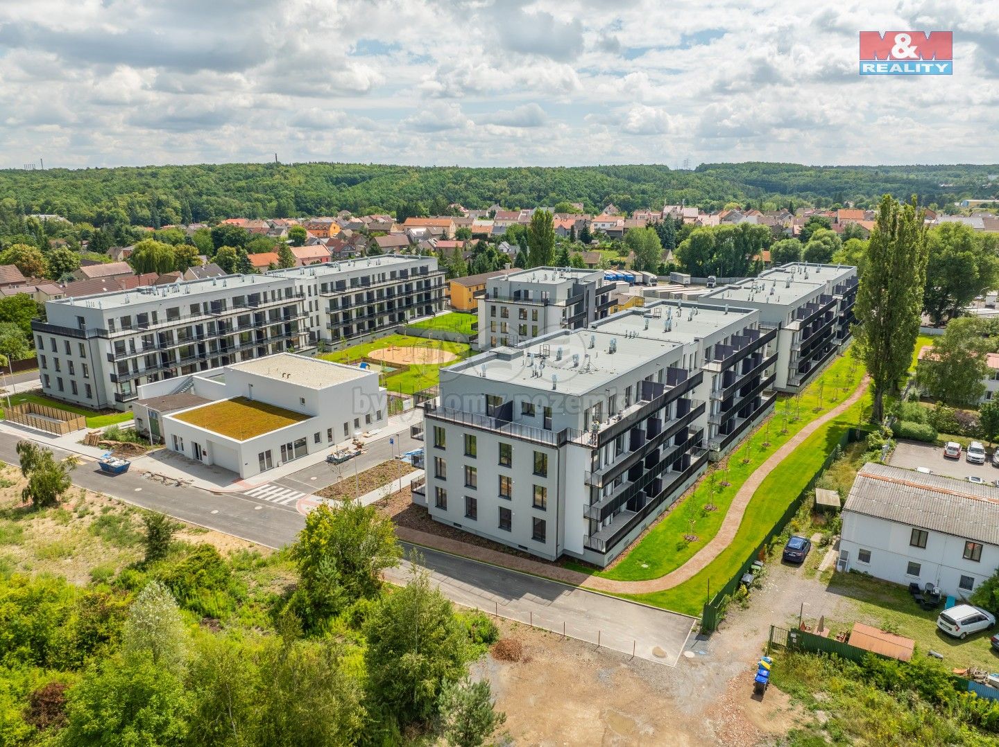 2+kk, Ke křížku, Kladno, 57 m²