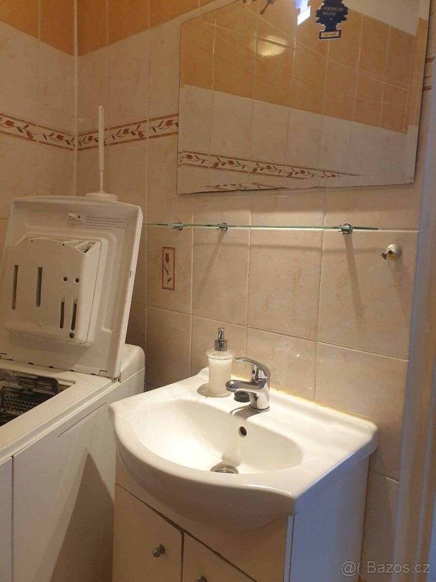 Byty, Olomouc, 779 00