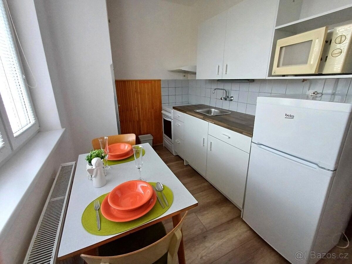 Pronájem byt 1+1 - Uherský Brod, 688 01, 34 m²