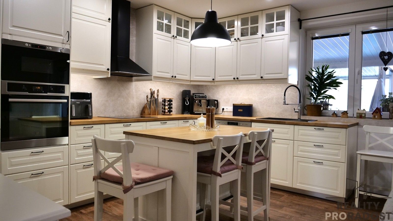 Rodinné domy, Slovácká, Rohatec, 125 m²