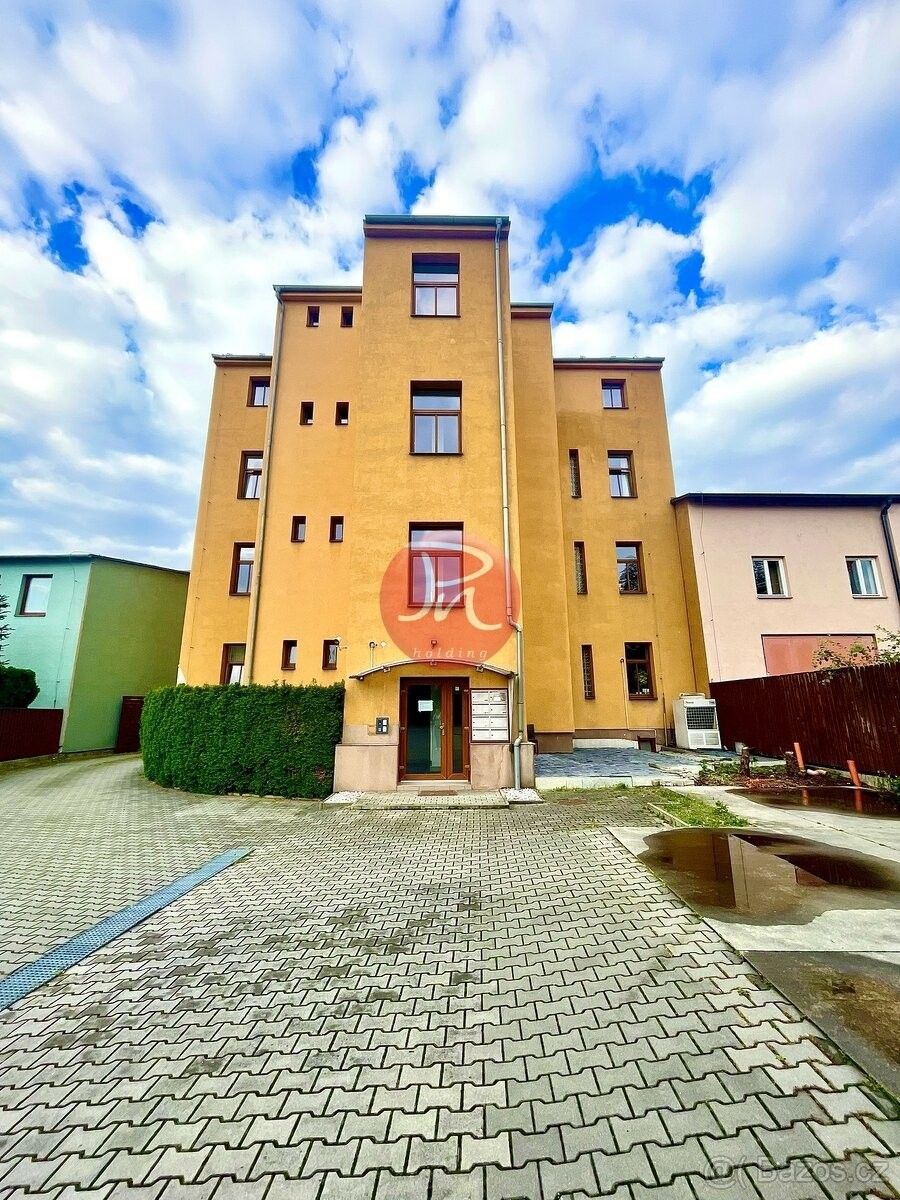 Kanceláře, Ostrava, 703 00