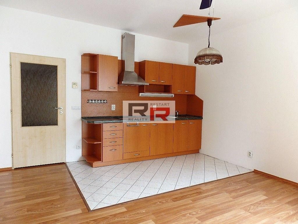 Pronájem byt 1+kk - Fischerova, Olomouc, 29 m²