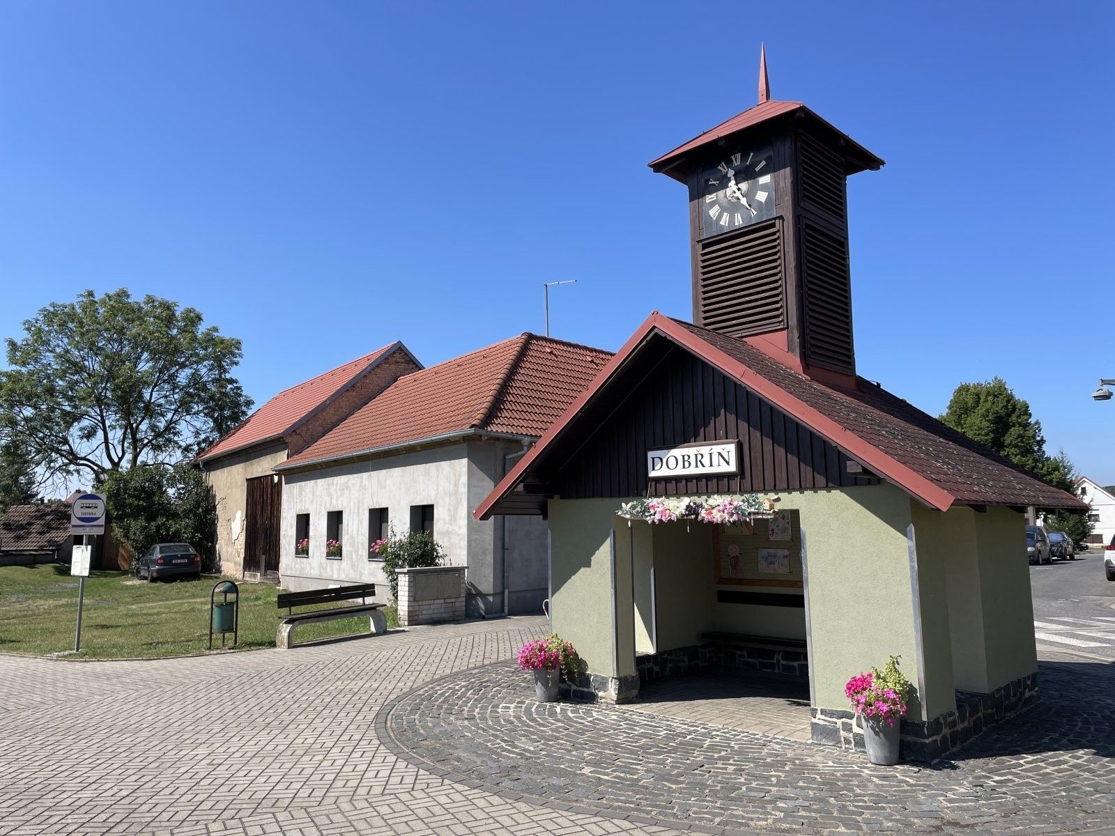 Prodej rodinný dům - Nádražní, Dobříň, 162 m²