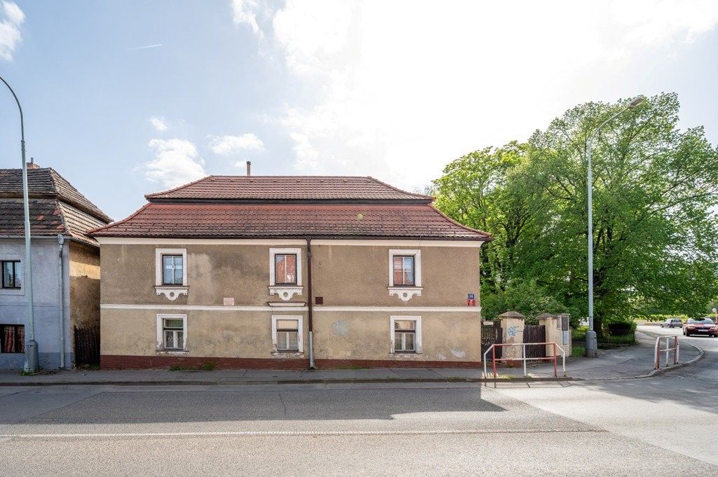 Prodej rodinný dům - Karlštejnská, Praha, 130 m²