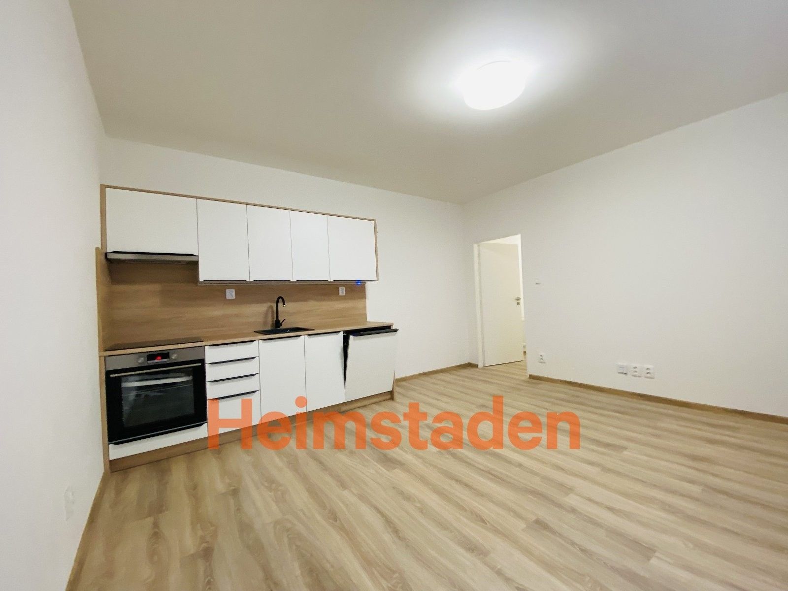 2+kk, Výhradní, Ostrava, 46 m²