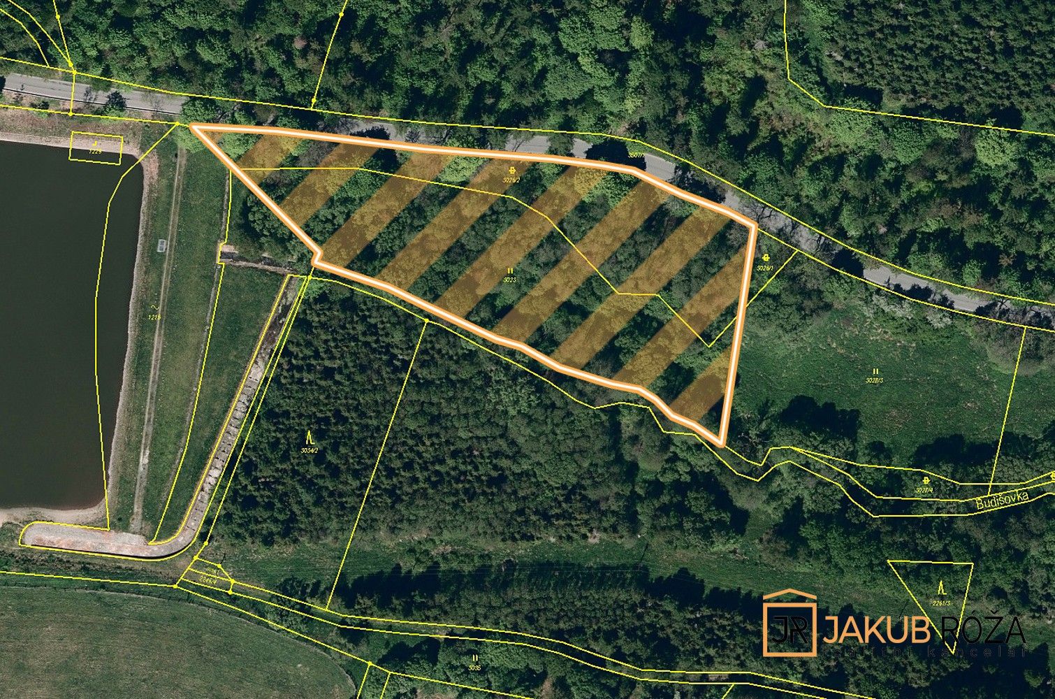 Louky, Budišov nad Budišovkou, 8 m²