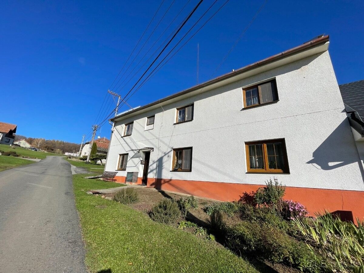 Rodinné domy, Prakšice, 687 56