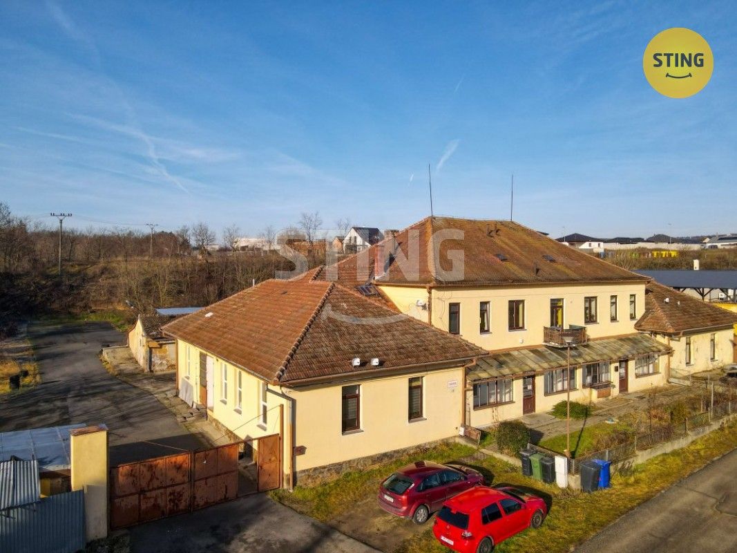 Ostatní, Moravský Krumlov, 672 01