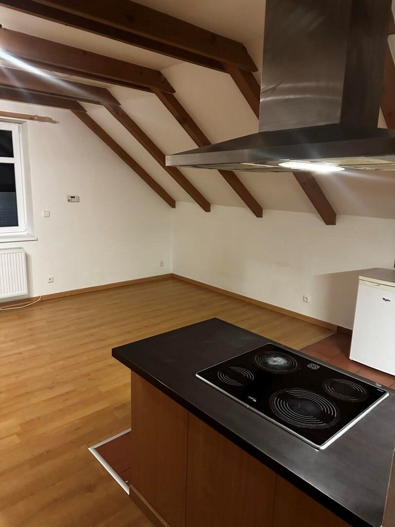 3+kk, Lipenecká, Praha, 90 m²