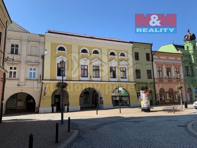 Obchodní prostory, Masarykovo náměstí, Hranice, 80 m²