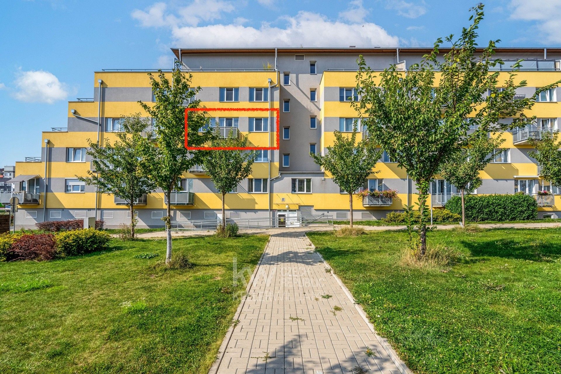 3+kk, Jaroslava Holečka, Kladno, 72 m²