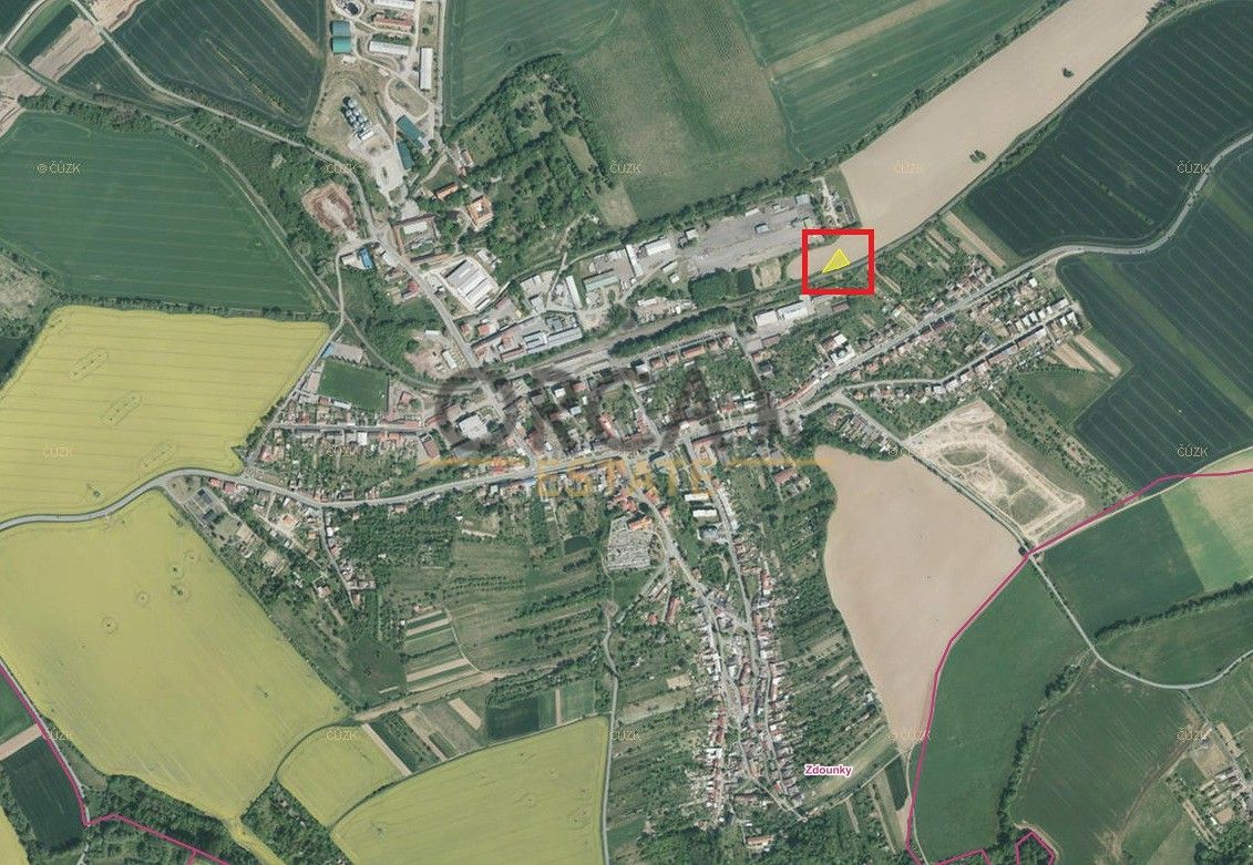 Prodej pozemek pro bydlení - Zdounky, 768 02