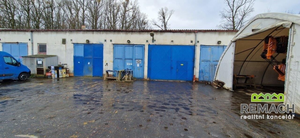 Sklady, Na Záhonech, Kunovice, 663 m²