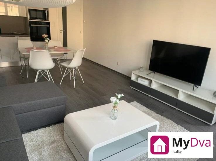 Pronájem byt 2+kk - Tovární, Znojmo, 64 m²