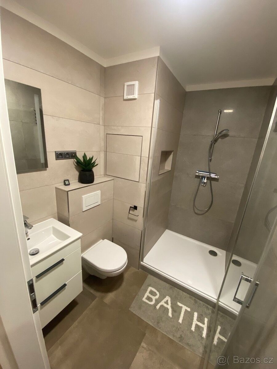 Byty, Veselí nad Moravou, 698 01