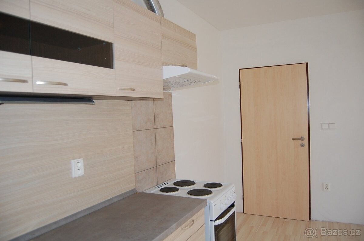 Pronájem byt 1+kk - Nová Paka, 509 01, 30 m²