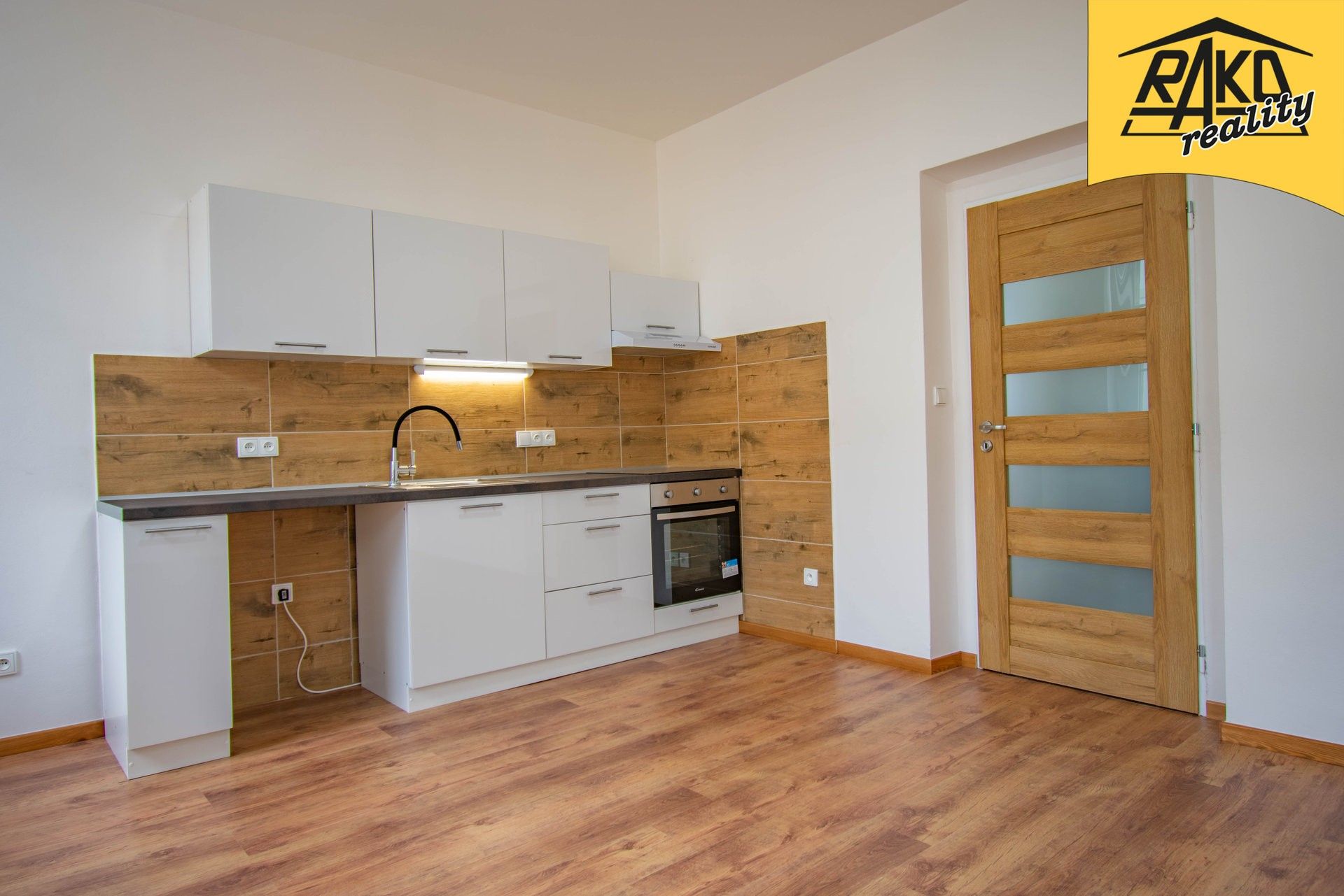 Prodej byt 2+kk - Voletinská, Trutnov, 43 m²