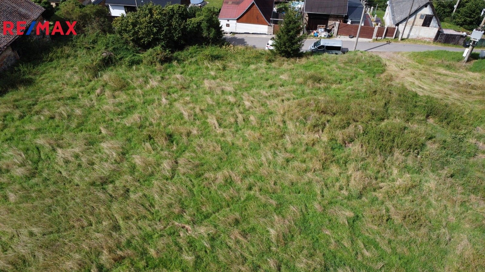 Louky, Těchlovice, 931 m²