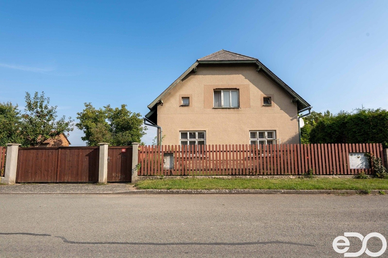 Rodinné domy, Vlkov, 230 m²