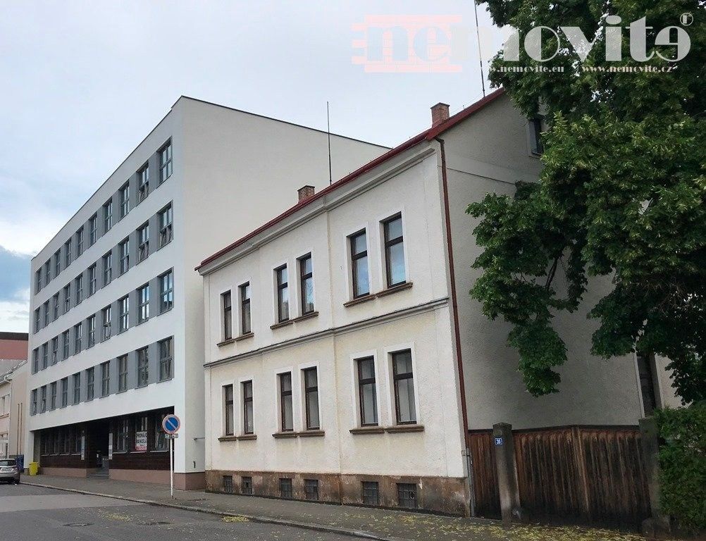 Pronájem kancelář - Nerudova, Hradec Králové, 40 m²