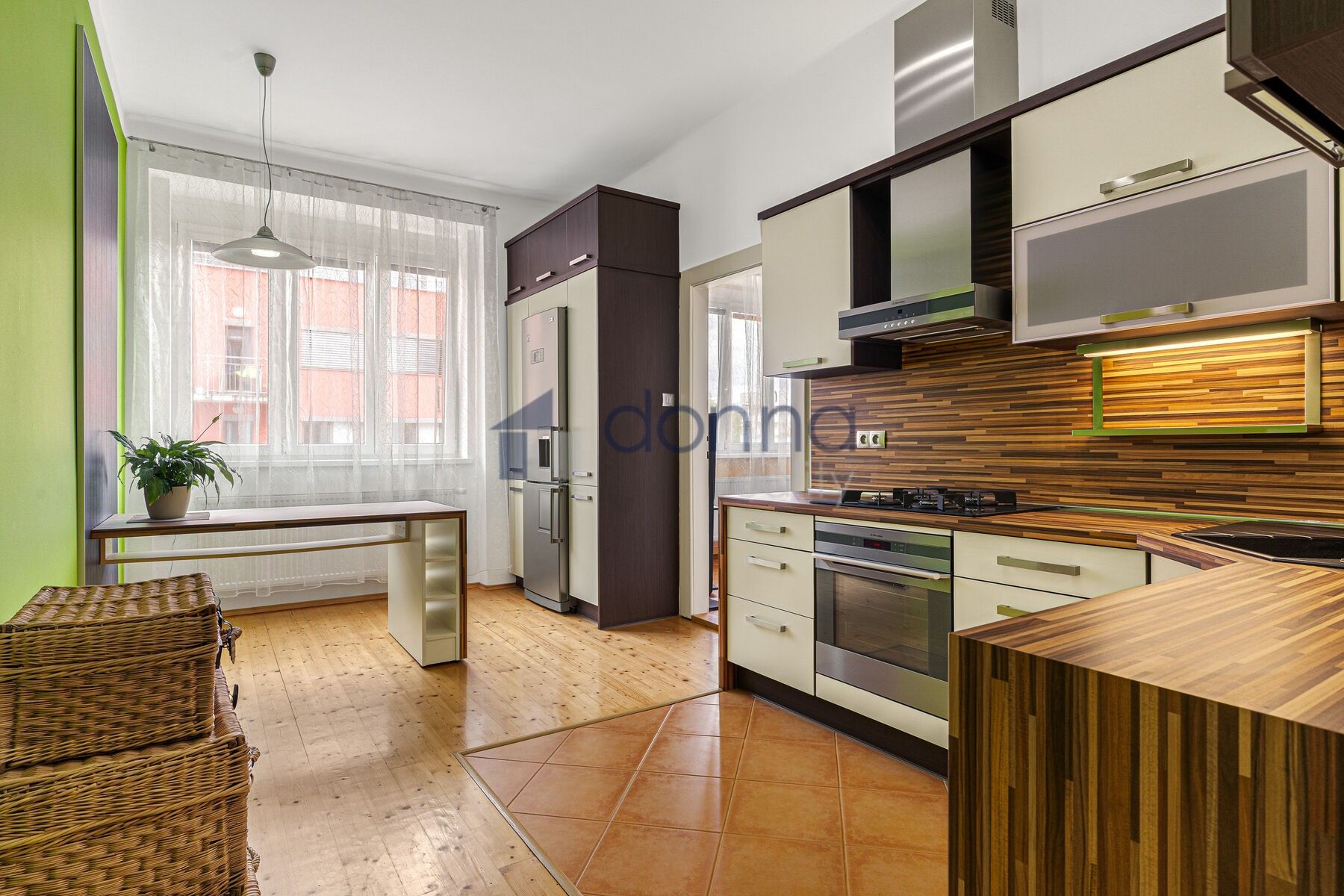 2+kk, V Horkách, Praha, 46 m²