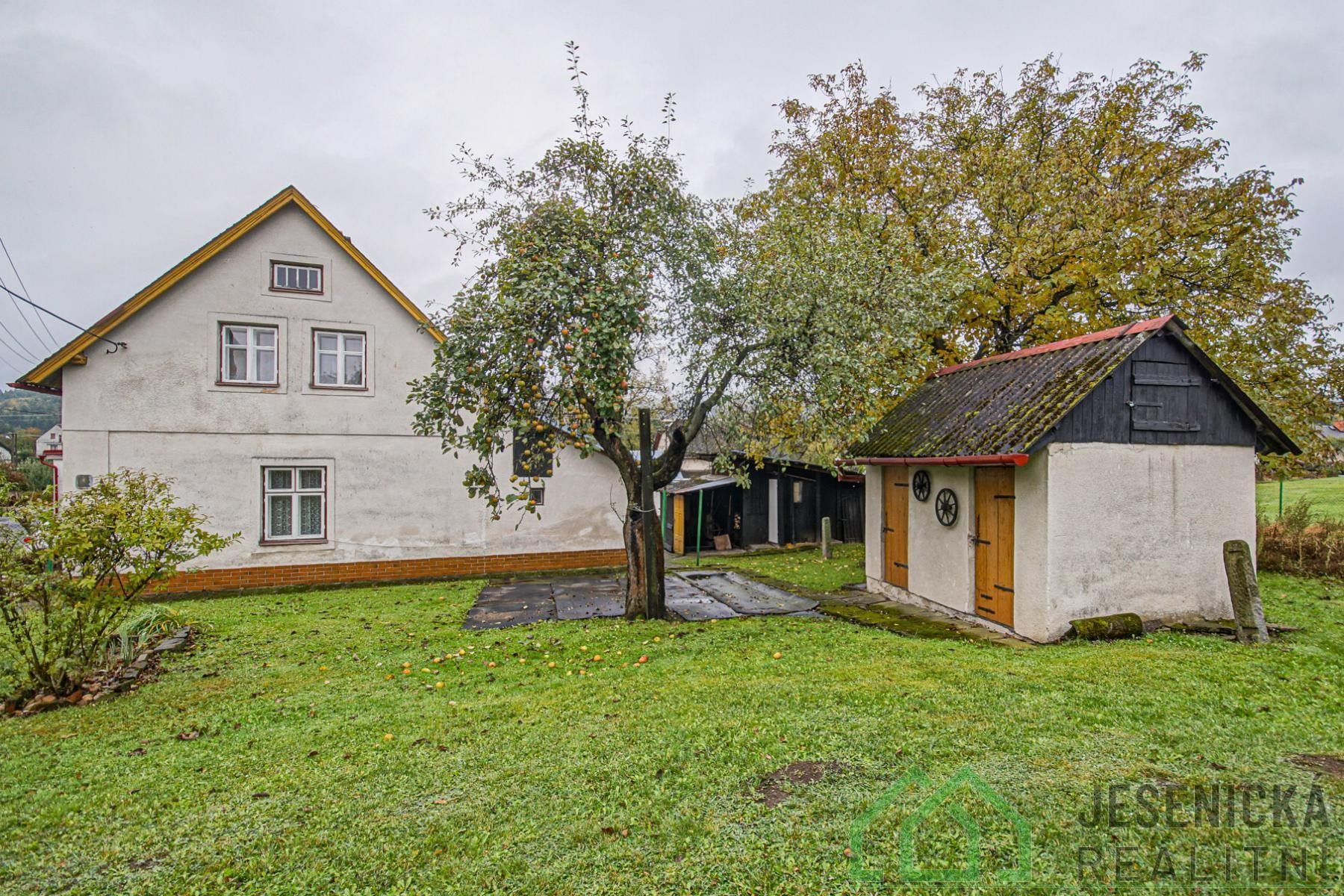 Rodinné domy, Černá Voda, 113 m²