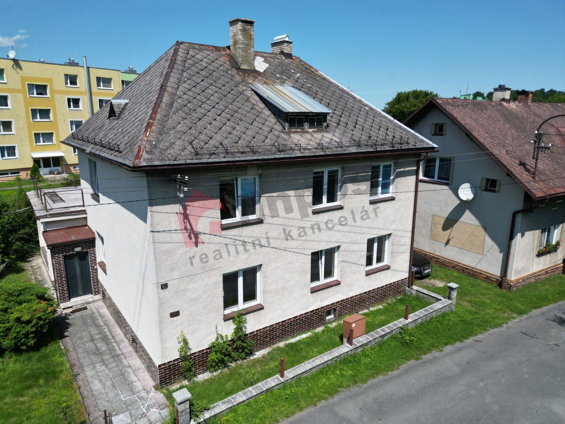 Prodej dům - Vápenná, 200 m²