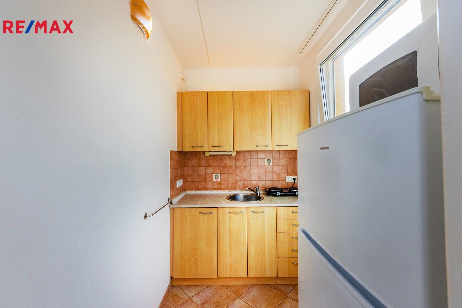 Prodej byt 1+1 - Mazurská, Praha, 30 m²