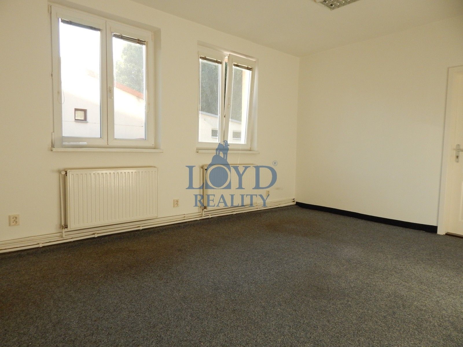 Kanceláře, Nádražní, Karlovy Vary, 21 m²