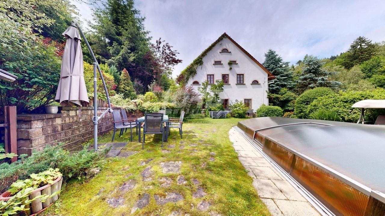 Prodej chalupa - Chlívce, Stárkov, 400 m²