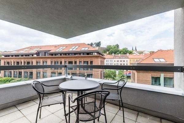 Pronájem byt 3+kk - Horská, Praha, 71 m²