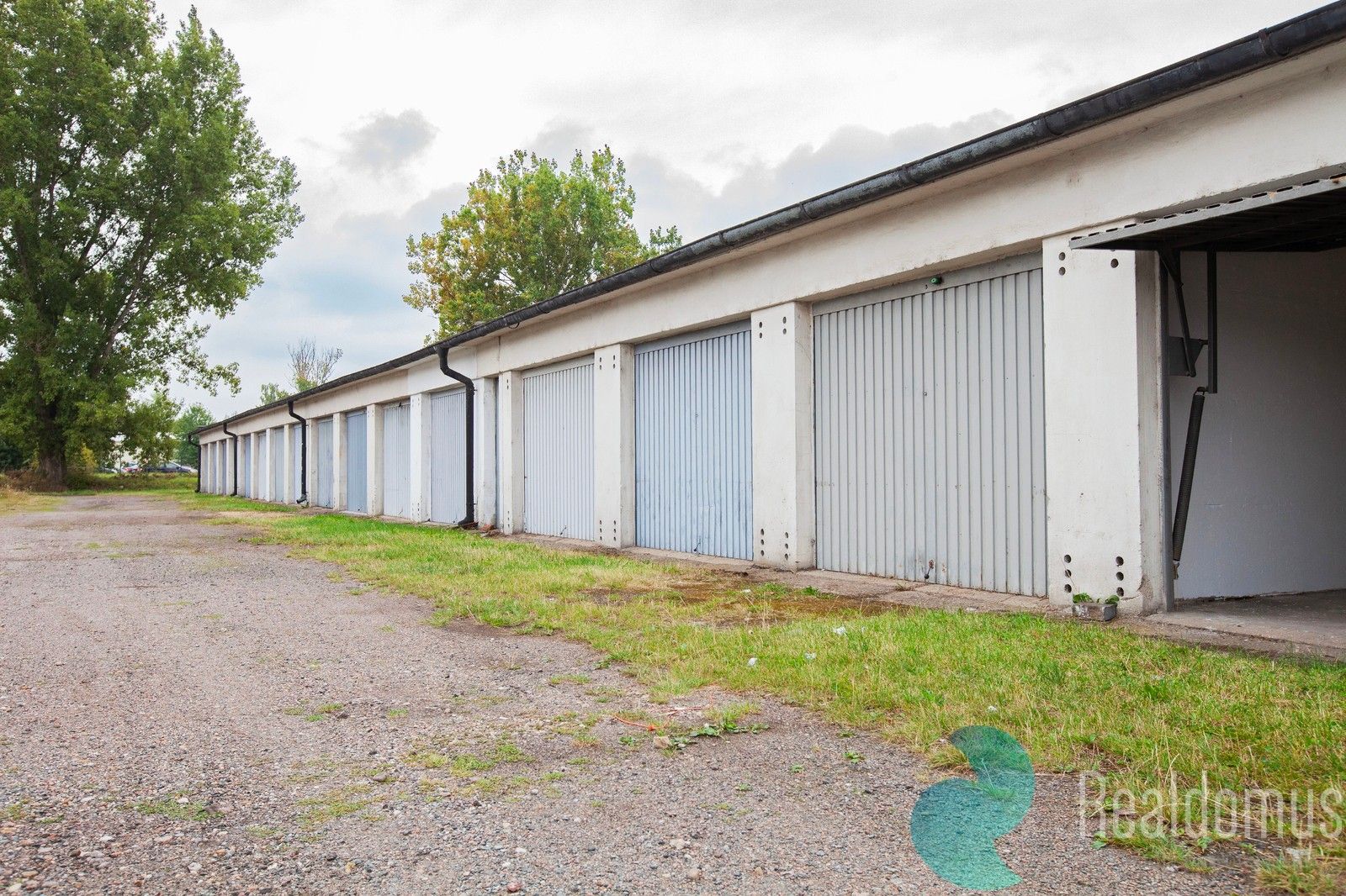 Garáže, U Mostku, Hradec Králové, 19 m²