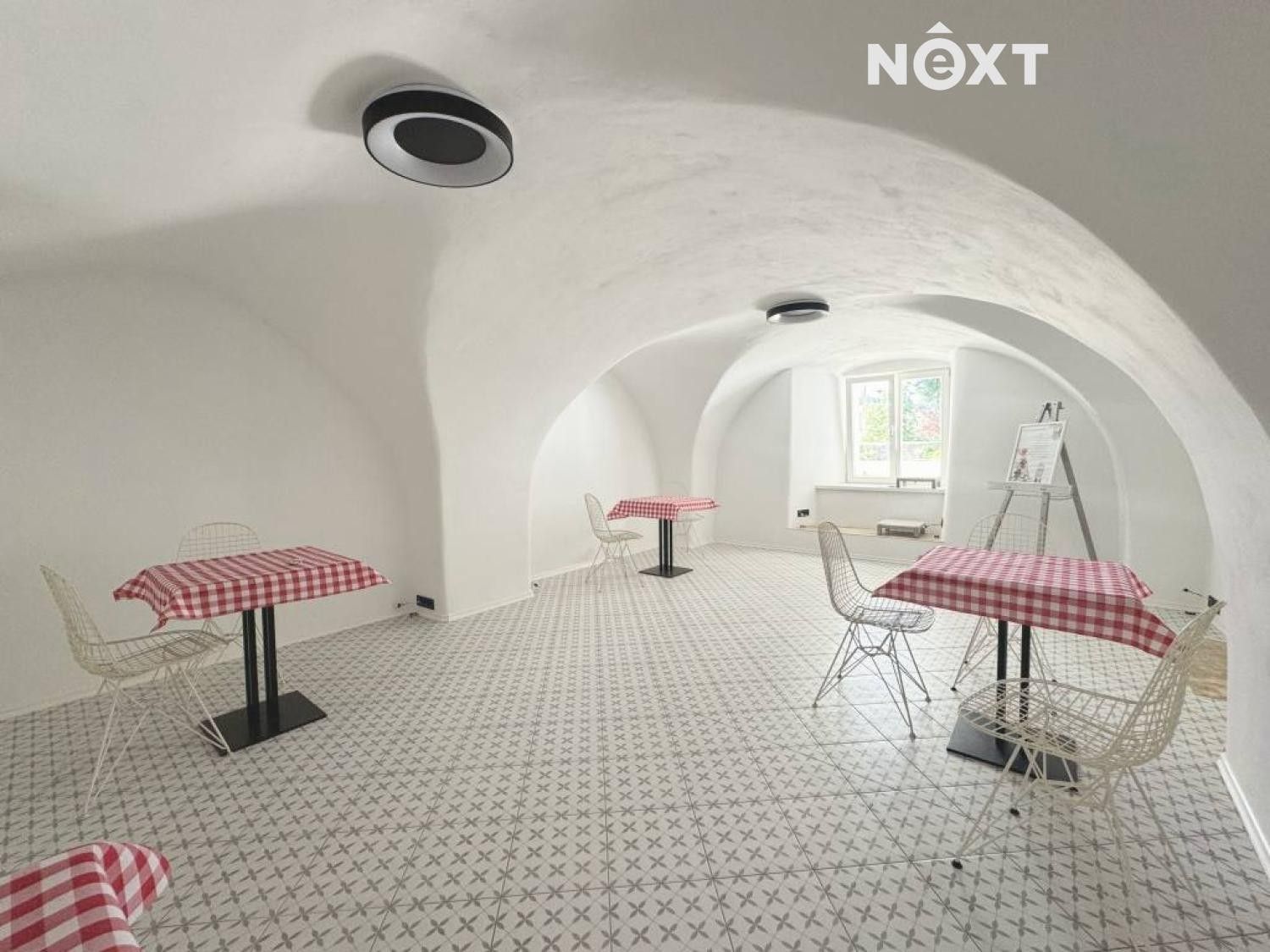 Obchodní prostory, Štěpánkova, Chrudim, 87 m²