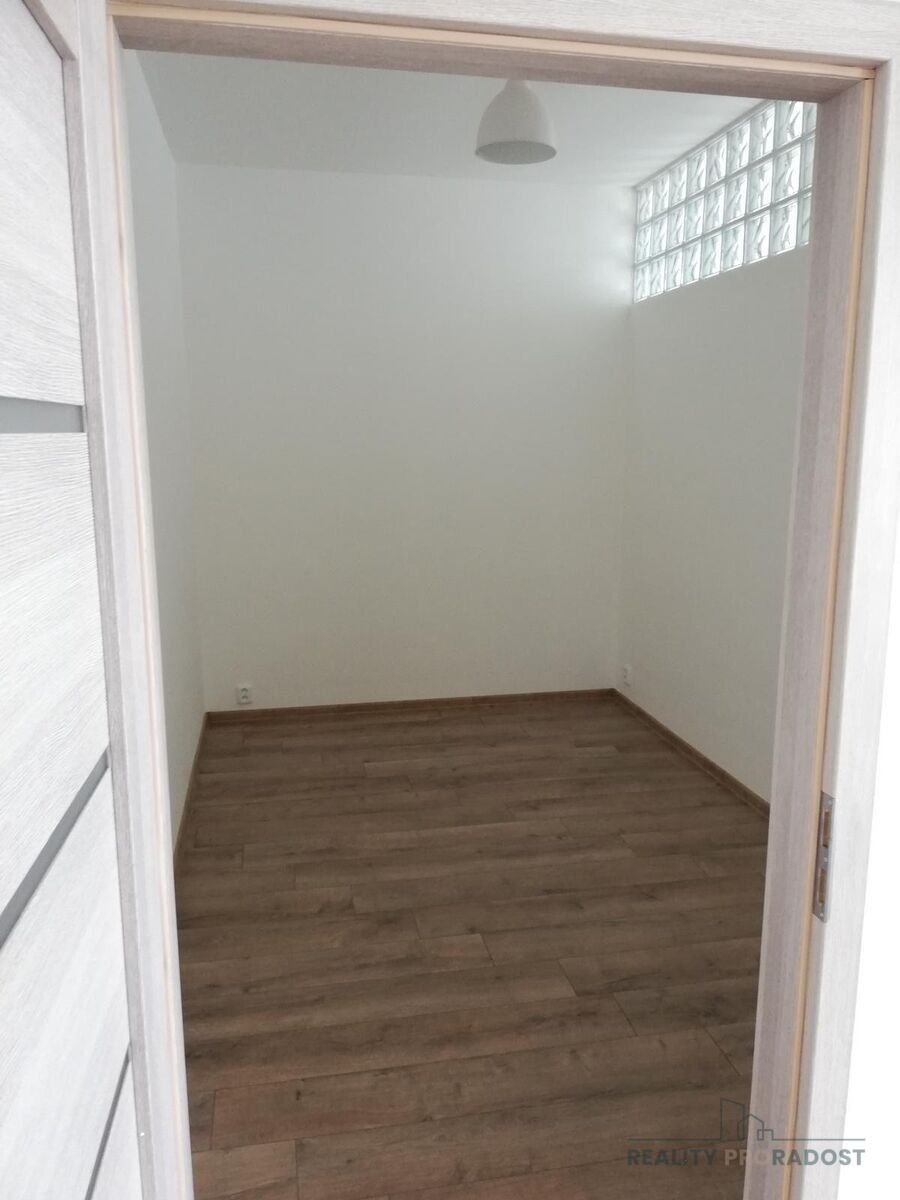 Prodej byt 3+kk - Jeremenkova, Olomouc, 47 m²