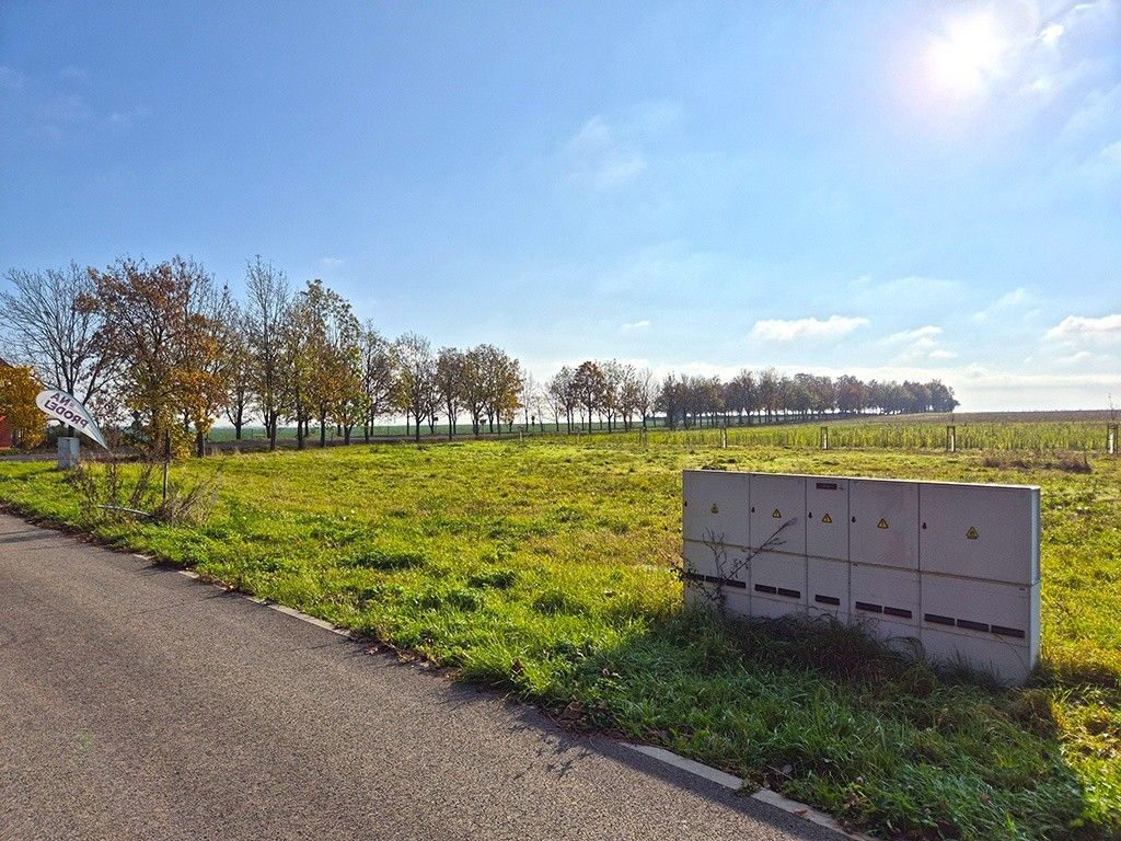 Prodej pozemek pro bydlení - Hřebeč, 273 45, 998 m²