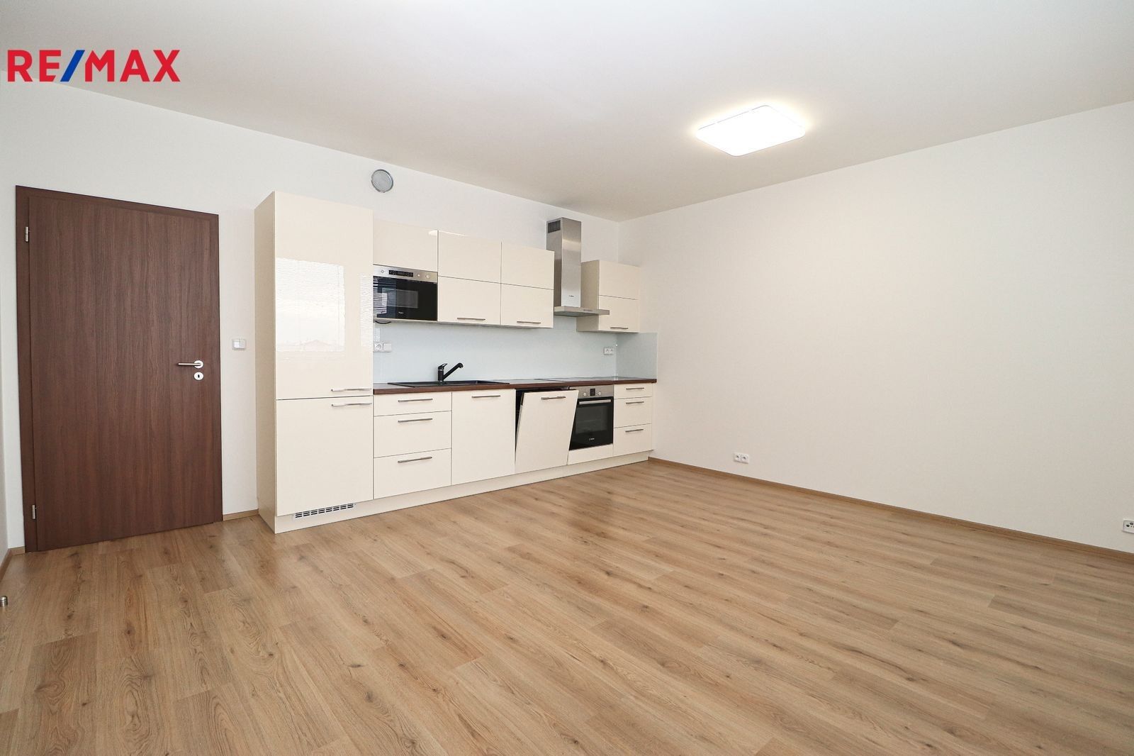 2+kk, Cukrova, Praha, 49 m²