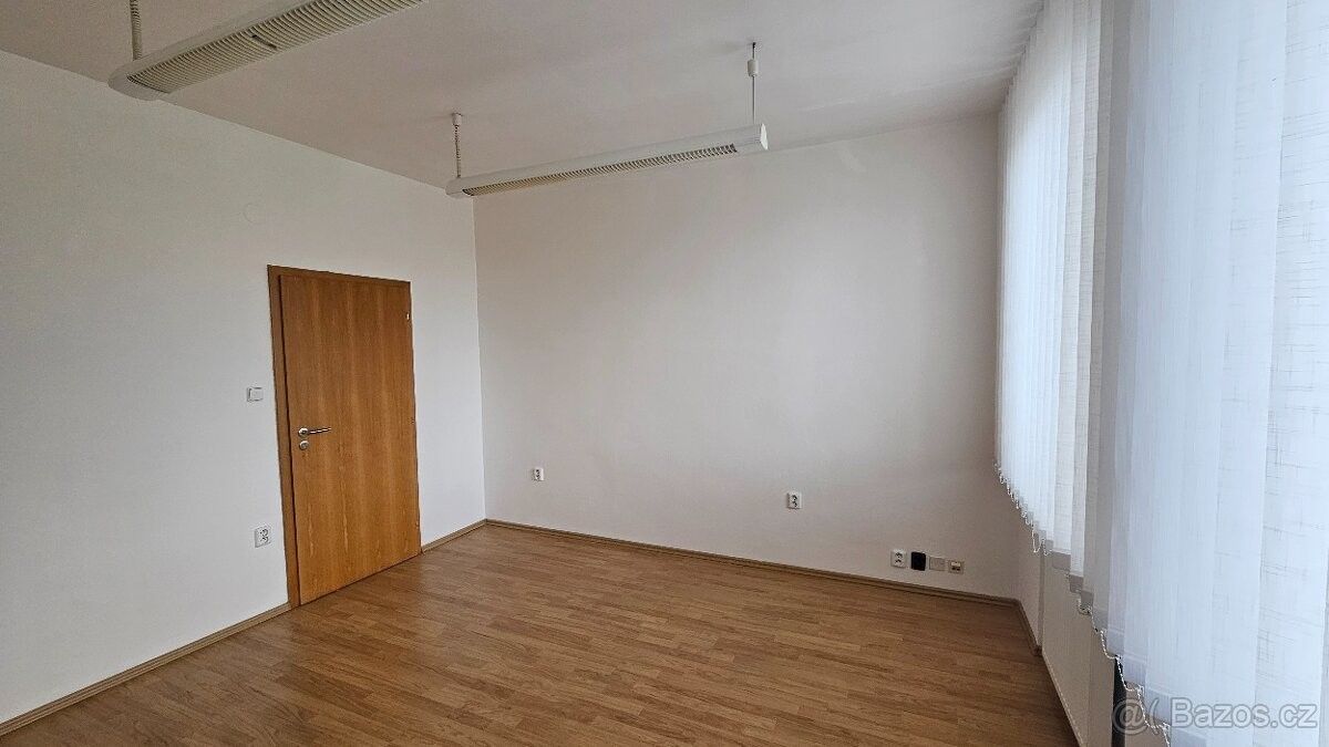 Pronájem kancelář - Olomouc, 779 00, 16 m²