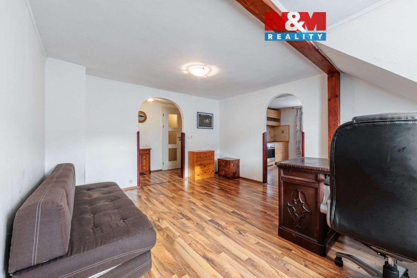 Ubytovací zařízení, Nádražní, Bečov nad Teplou, 298 m²