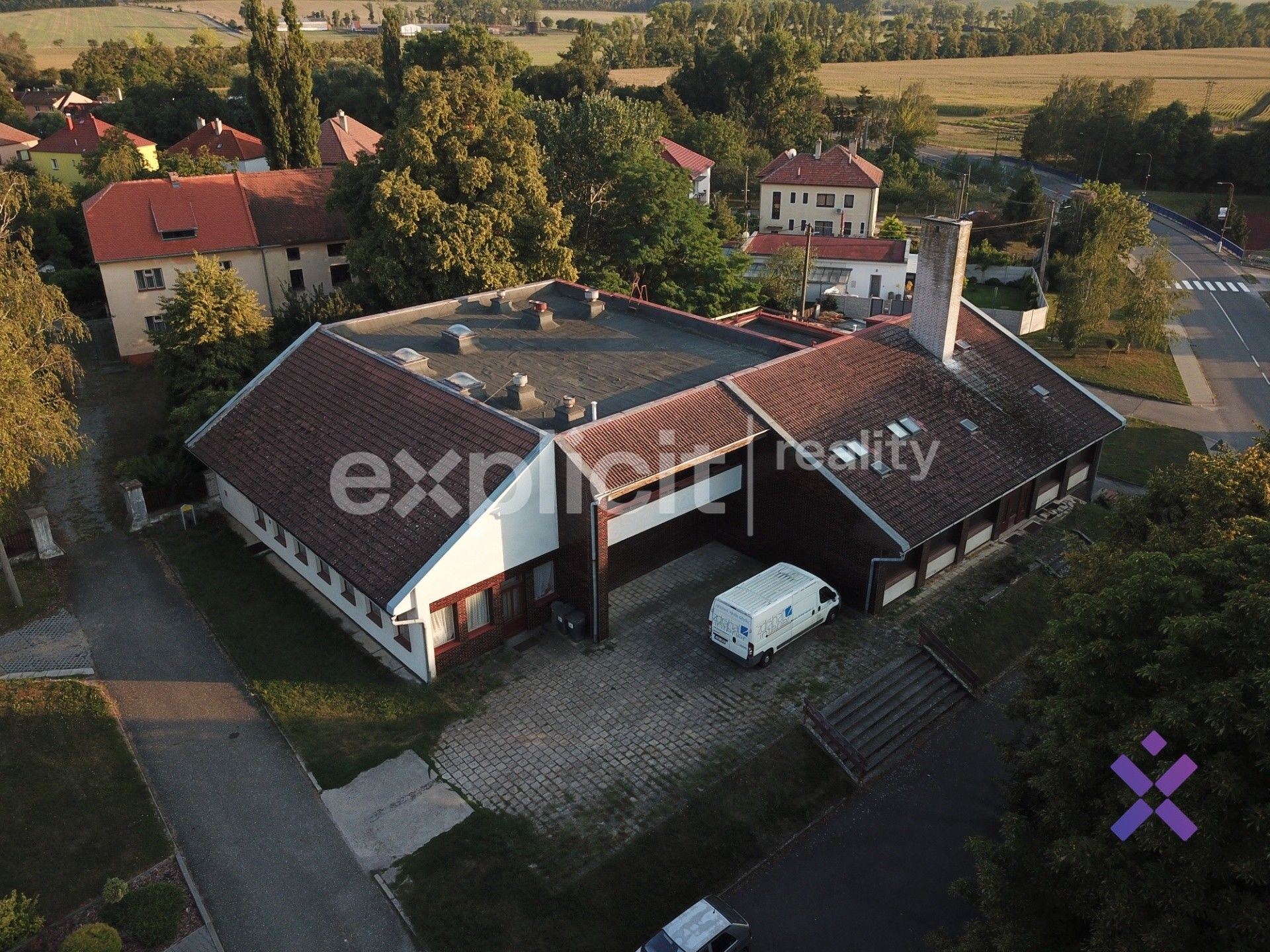 Sklady, Komenského, Nivnice, 1 288 m²