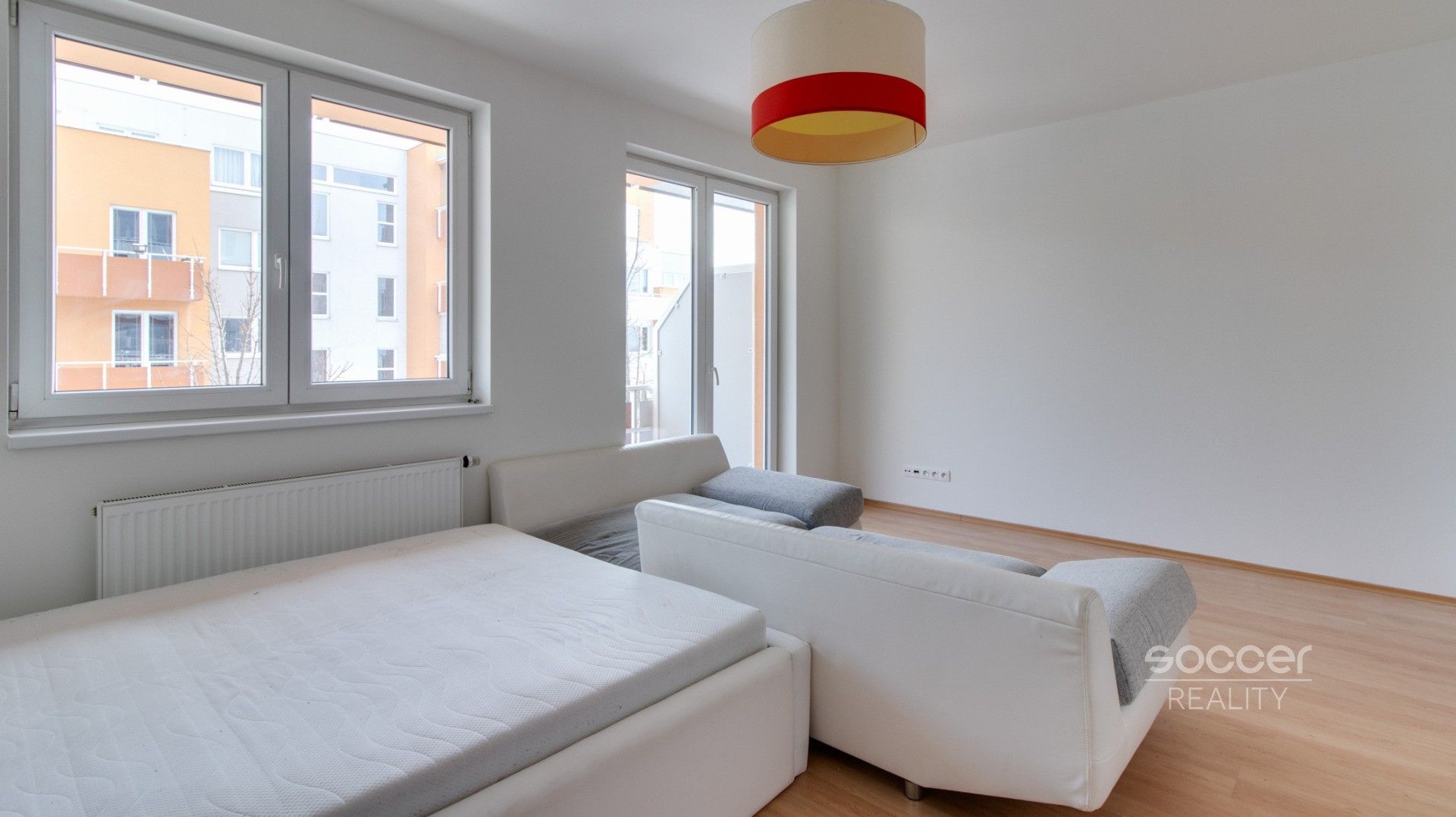 Pronájem byt 1+kk - Sicherova, Praha, 39 m²